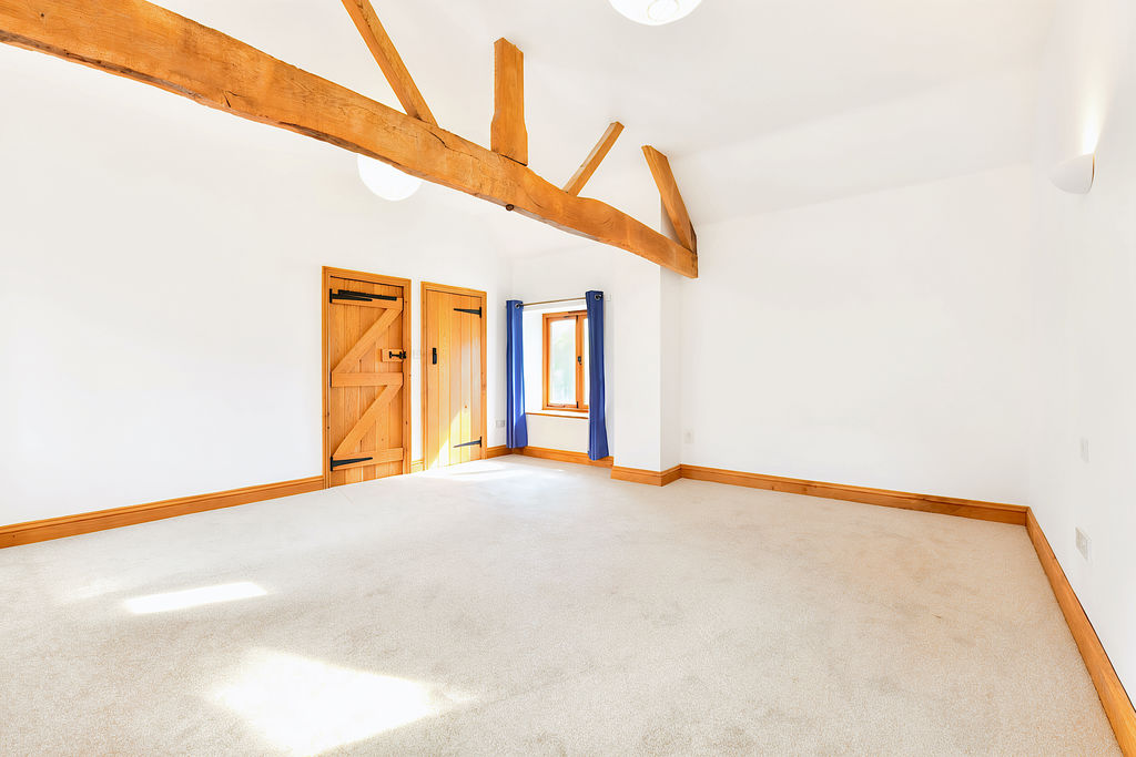 Bedroom- click for photo gallery